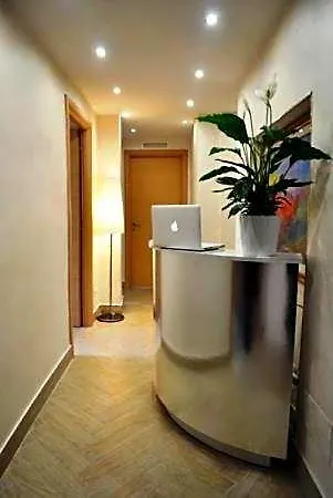 Bed & Breakfast Agli Horti Sallustiani 3*