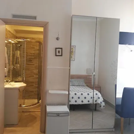 Bed and Breakfast Agli Horti Sallustiani 3*